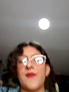 Snapshot of LoveElectra chatting on 31, 12, 2024 LoveElectra online show from 31, 12, 2024