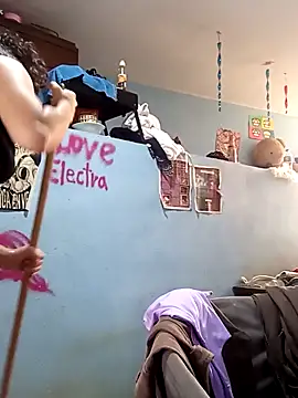 Snapshot of LoveElectra chatting on 14, 10, 2025 LoveElectra online show from 14, 10, 2025