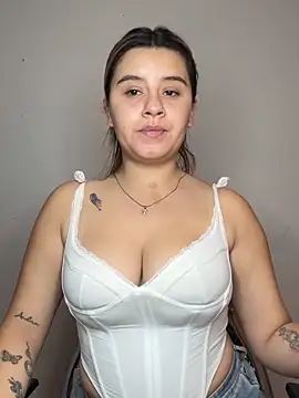 SaraBraun  online show from 20, 5, 2026