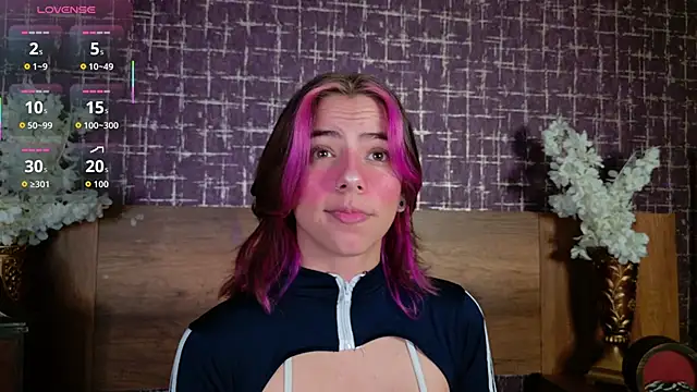 ArtemisaBlake online show from 11, 11, 2025