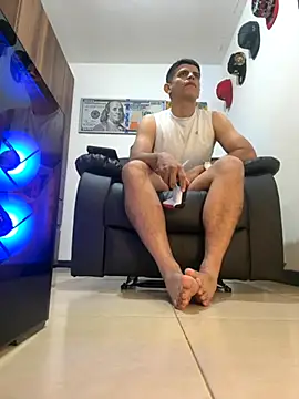 Snapshot of boss_of_cash chatting on 23, 9, 2025 boss of cash online show from 23, 9, 2025