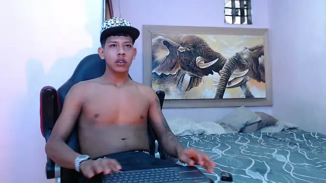 mr stiven  online show from 6, 3, 2025