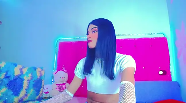 Theylor Rouse online show from 1, 2, 2025