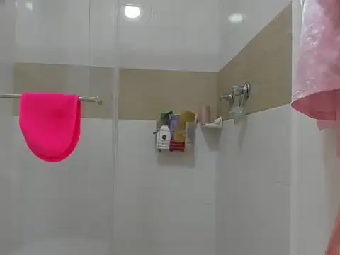 Liah ferrer online show from 18, 12, 2024