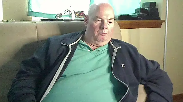 Snapshot of harley99574 chatting on 24, 12, 2024 harley99574 online show from 24, 12, 2024