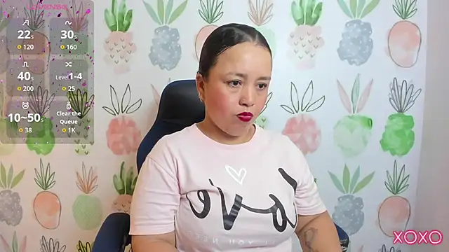 linda rios  online show from 23, 10, 2025