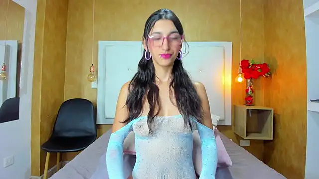 Milaspetite online show from 18, 11, 2025