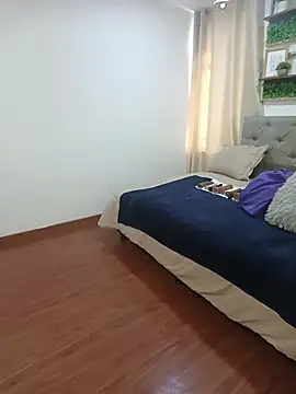 sasi luna online show from 10, 4, 2026