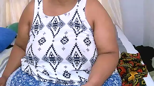 Snapshot of Bbw255 chatting on 2, 3, 2025 Bbw255 online show from 2, 3, 2025
