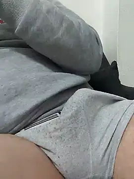 Snapshot of mertBy chatting on 18, 12, 2024 mertBy online show from 18, 12, 2024