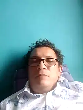 Snapshot of Bombi22 chatting on 9, 2, 2025 Bombi22 online show from 9, 2, 2025