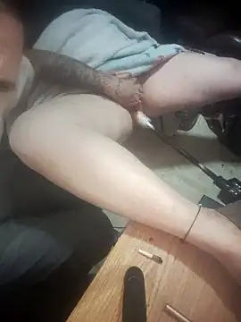 DaddyDifferent online show from 10, 1, 2026