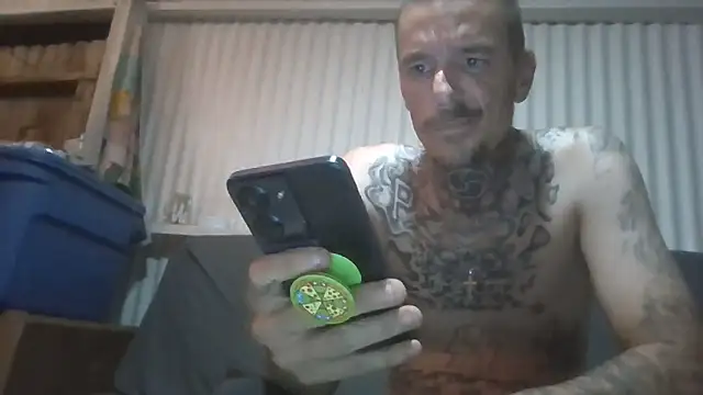 DaddyDifferent online show from 23, 5, 2026