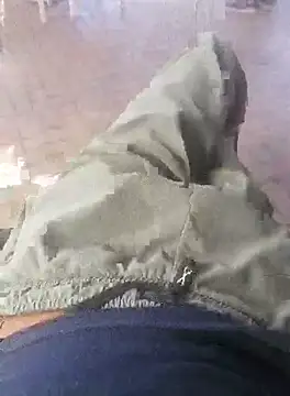 Snapshot of MamhounXx1 chatting on 3, 10, 2025 MamhounXx1 online show from 3, 10, 2025