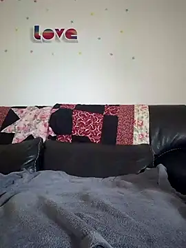 jourdinio13 online show from 11, 3, 2025