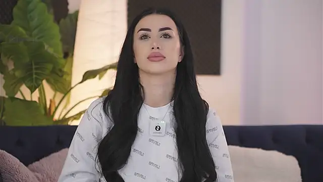 Jenna Day online show from 28, 9, 2025