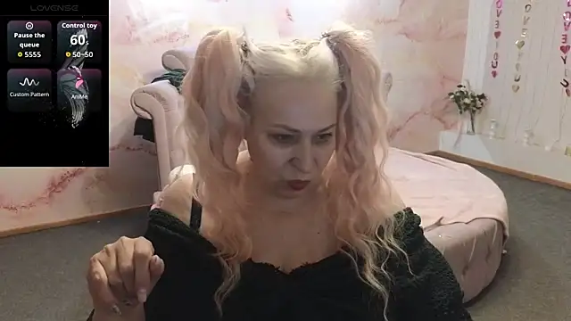 Penelope Pinky online show from 1, 4, 2026