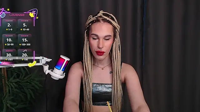 Cassie Bae online show from 19, 12, 2025