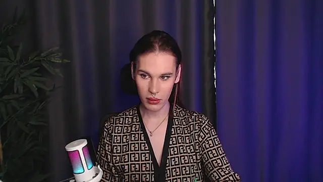 Cassie Bae online show from 7, 3, 2026