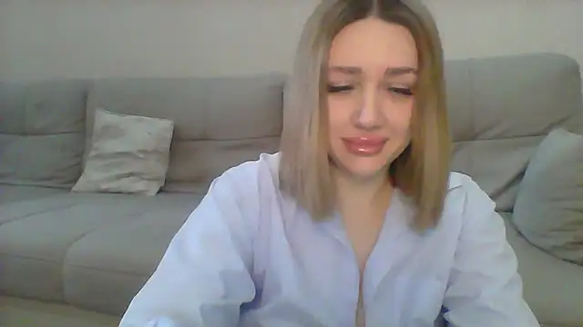 Snapshot of VickyLove047 chatting on 6, 2, 2025 VickyLove047 online show from 6, 2, 2025