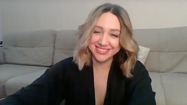 Snapshot of VickyLove047 chatting on 15, 2, 2025 VickyLove047 online show from 15, 2, 2025