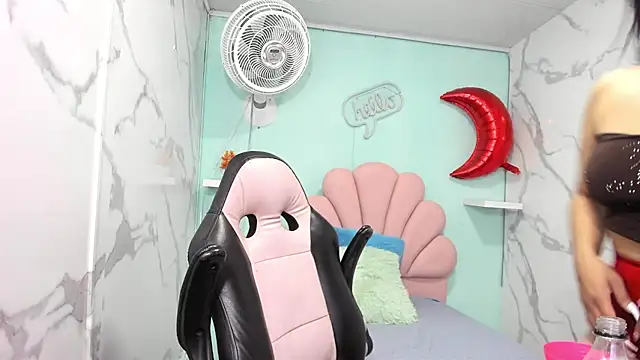 karime sexygirl online show from 28, 9, 2025