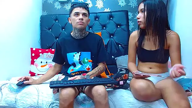 Snapshot of exotic_hot_couple chatting on 26, 12, 2024 exotic hot couple online show from 26, 12, 2024