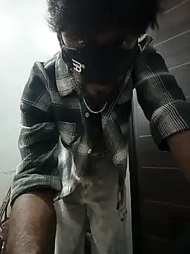 Snapshot of johnsinsexy chatting on 17, 12, 2024 johnsinsexy online show from 17, 12, 2024