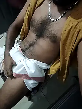 Snapshot of johnsinsexy chatting on 18, 12, 2024 johnsinsexy online show from 18, 12, 2024