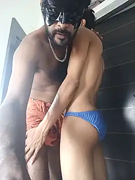 Snapshot of johnsinsexy chatting on 6, 1, 2025 johnsinsexy online show from 6, 1, 2025