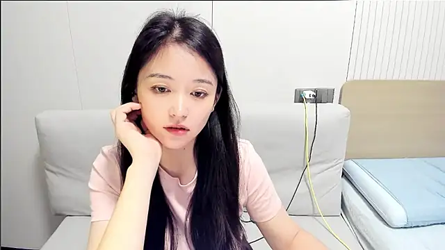 Snapshot of CN-Babycat chatting on 2, 10, 2025 CN-Babycat online show from 2, 10, 2025