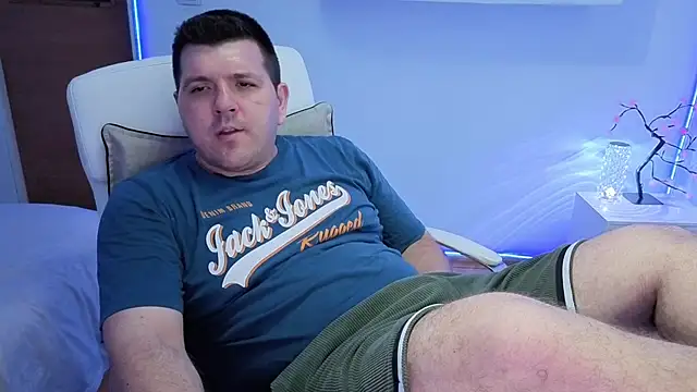 Snapshot of JasonJacks chatting on 3, 7, 2026 JasonJacks online show from 3, 7, 2026