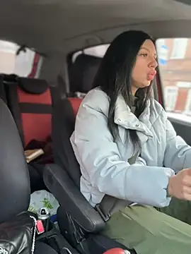 JulliaVegas online show from 20, 2, 2025