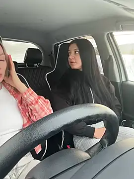 JulliaVegas online show from 8, 3, 2025