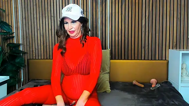 Snapshot of LexyLuuv chatting on 2, 10, 2025 LexyLuuv online show from 2, 10, 2025