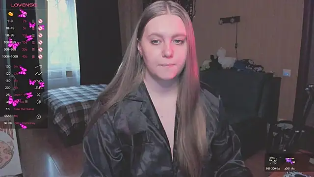 Snapshot of Alice_Dreamgirl_ chatting on 5, 11, 2025 Alice Dreamgirl online show from 5, 11, 2025