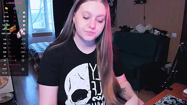 Snapshot of Alice_Dreamgirl_ chatting on 25, 11, 2025 Alice Dreamgirl online show from 25, 11, 2025