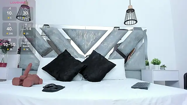 hotmature1 online show from 17, 9, 2025