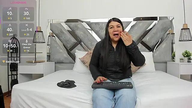 hotmature1 online show from 27, 9, 2025