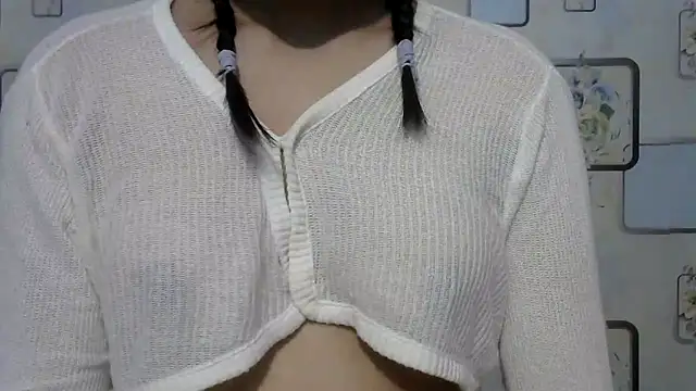 Snapshot of angel_aarna chatting on 8, 1, 2025 angel aarna online show from 8, 1, 2025