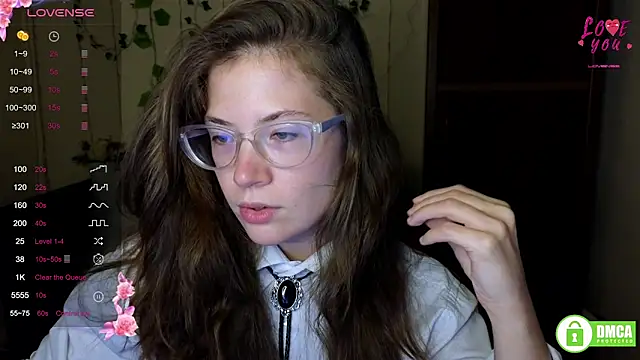 Alicia redfollow online show from 20, 9, 2025