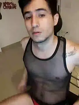 Snapshot of GamerQuinn chatting on 20, 12, 2024 GamerQuinn online show from 20, 12, 2024