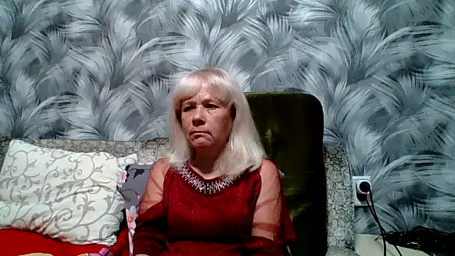 sakura blonde online show from 22, 11, 2025