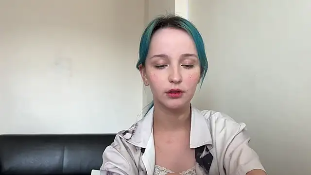 bumble bee online show from 31, 12, 2024