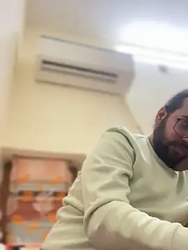 Arsh Loves Luv online show from 29, 12, 2024