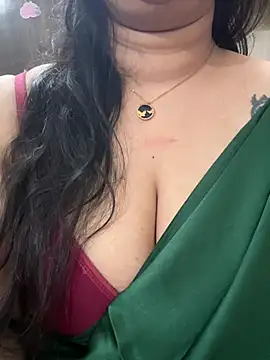 Snapshot of Akhi_Akshaya chatting on 23, 12, 2024 Akhi Akshaya online show from 23, 12, 2024