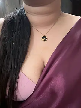 Snapshot of Akhi_Akshaya chatting on 26, 12, 2024 Akhi Akshaya online show from 26, 12, 2024