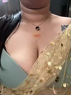 Snapshot of Akhi_Akshaya chatting on 27, 12, 2024 Akhi Akshaya online show from 27, 12, 2024