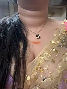 Snapshot of Akhi_Akshaya chatting on 28, 12, 2024 Akhi Akshaya online show from 28, 12, 2024