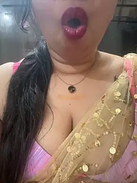 Snapshot of Akhi_Akshaya chatting on 29, 12, 2024 Akhi Akshaya online show from 29, 12, 2024